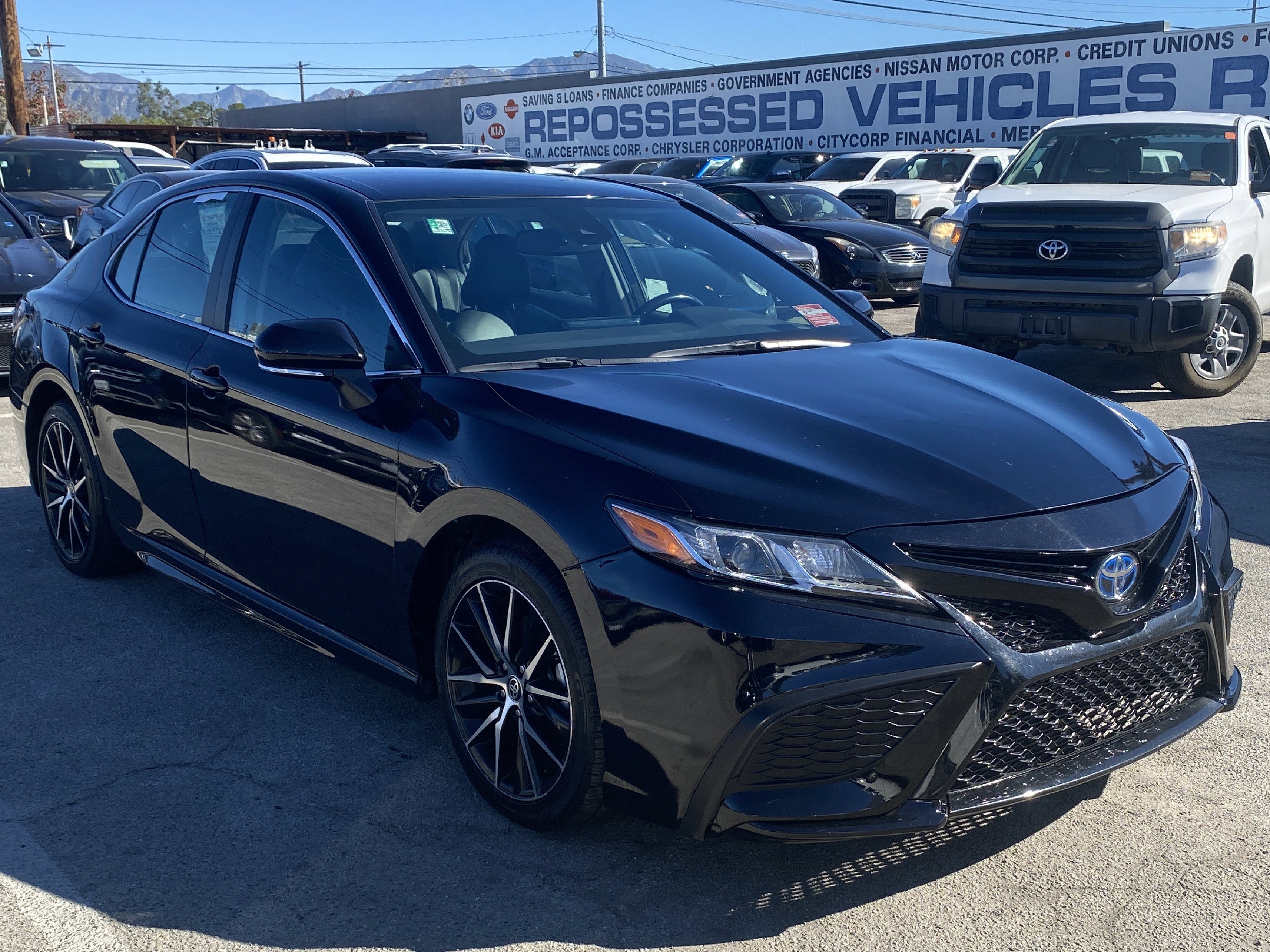 2024 Toyota Camry SE