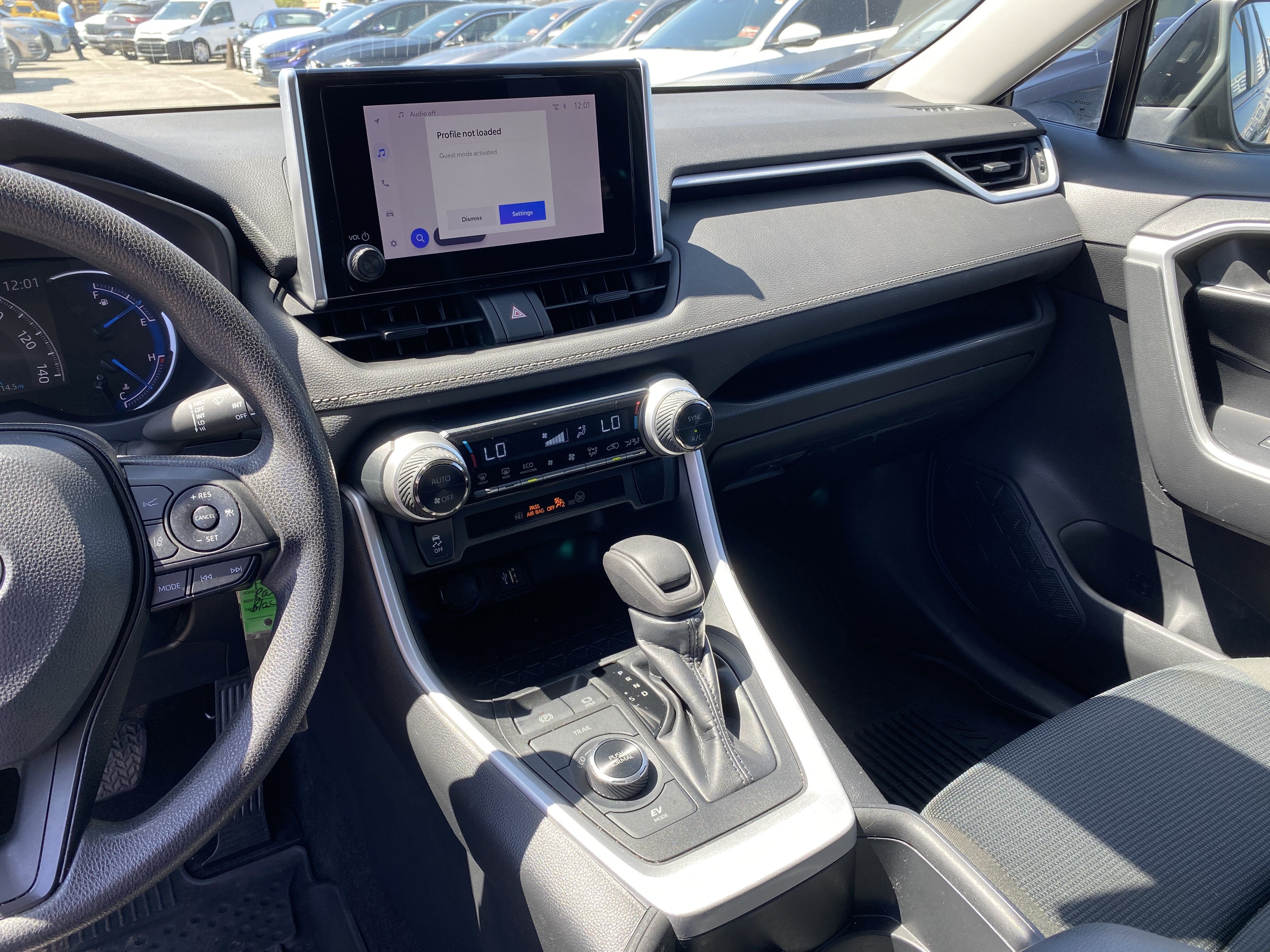 2023 Toyota RAV4 Hybrid LE