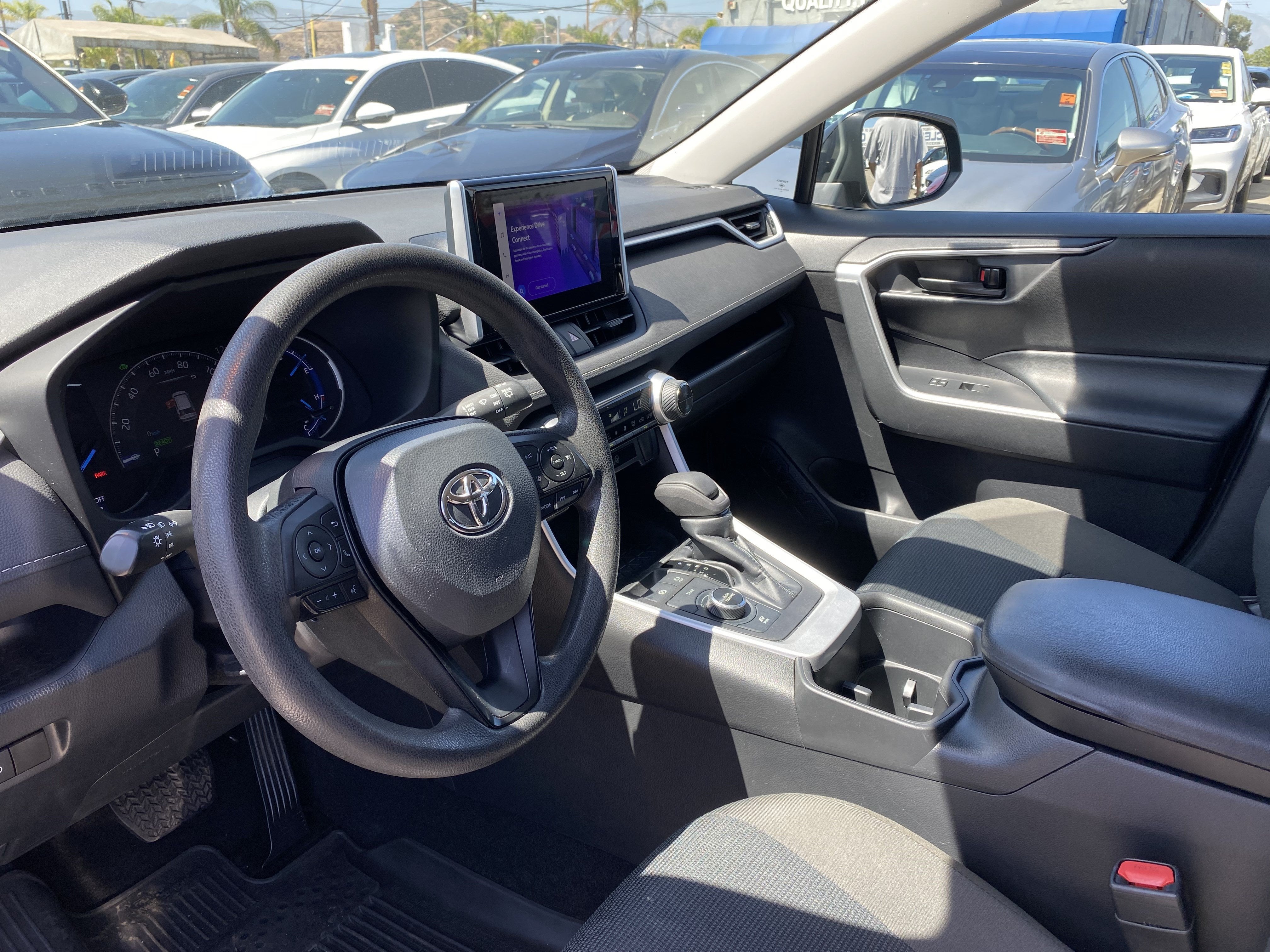 2023 Toyota RAV4 Hybrid LE