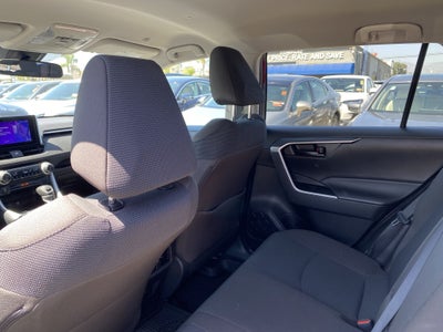 2023 Toyota RAV4 Hybrid LE