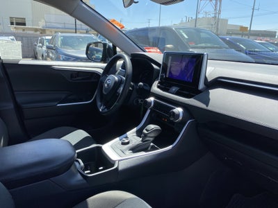 2023 Toyota RAV4 Hybrid LE