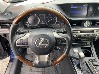 2016 Lexus ES 350 4dr Sdn
