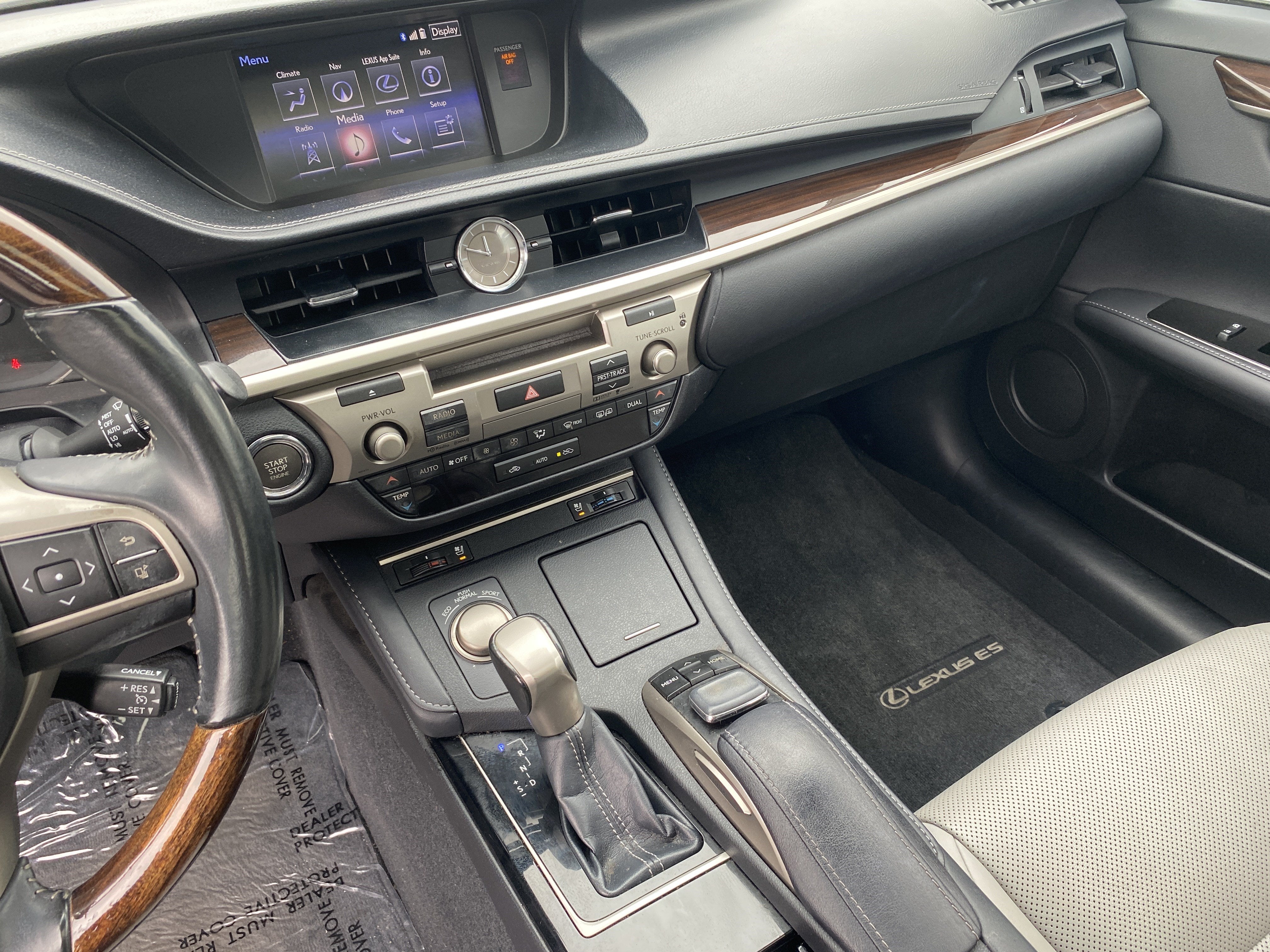2016 Lexus ES 350 4dr Sdn