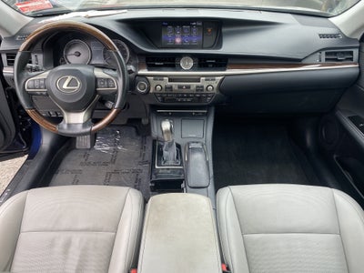 2016 Lexus ES 350 4dr Sdn