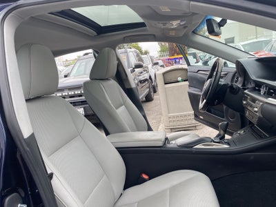 2016 Lexus ES 350 4dr Sdn
