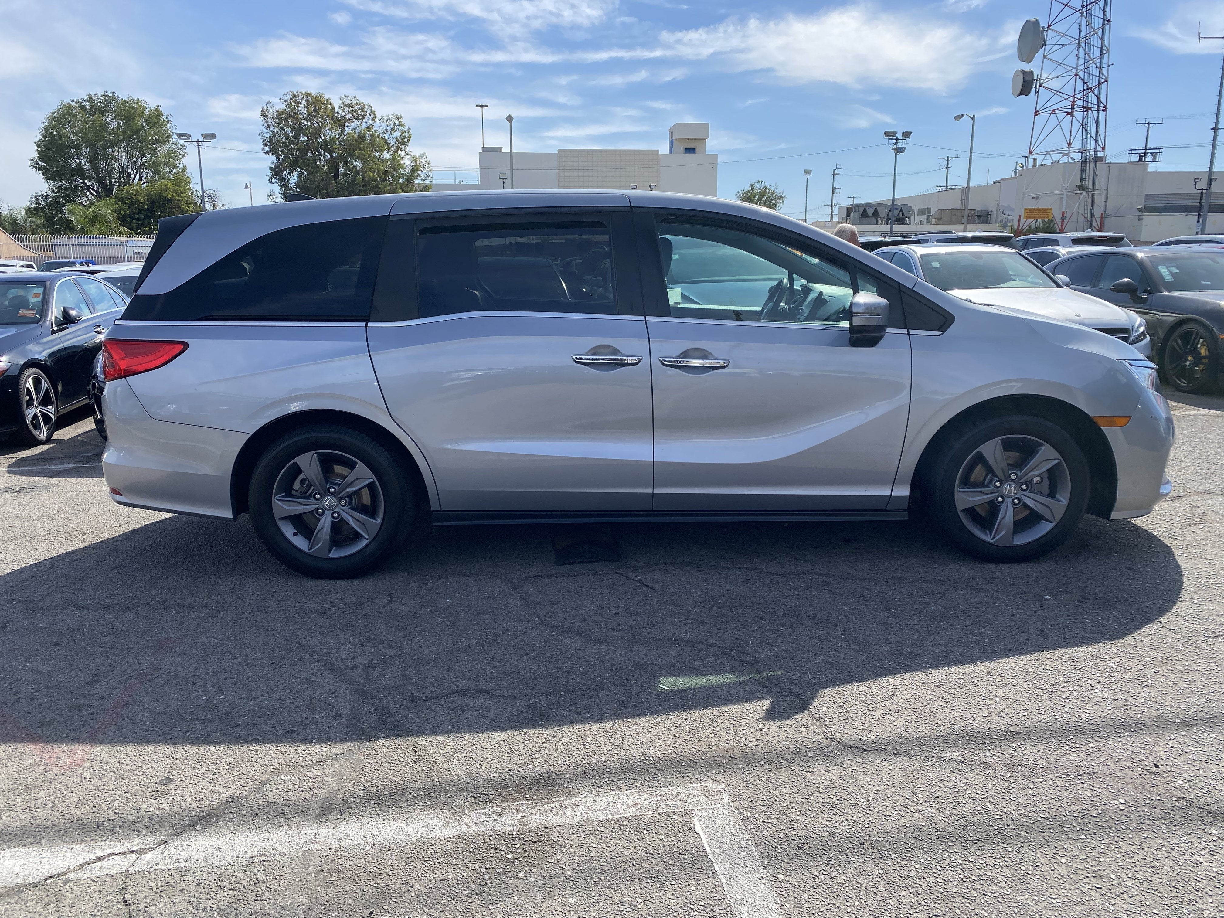 2022 Honda Odyssey EX AUTO