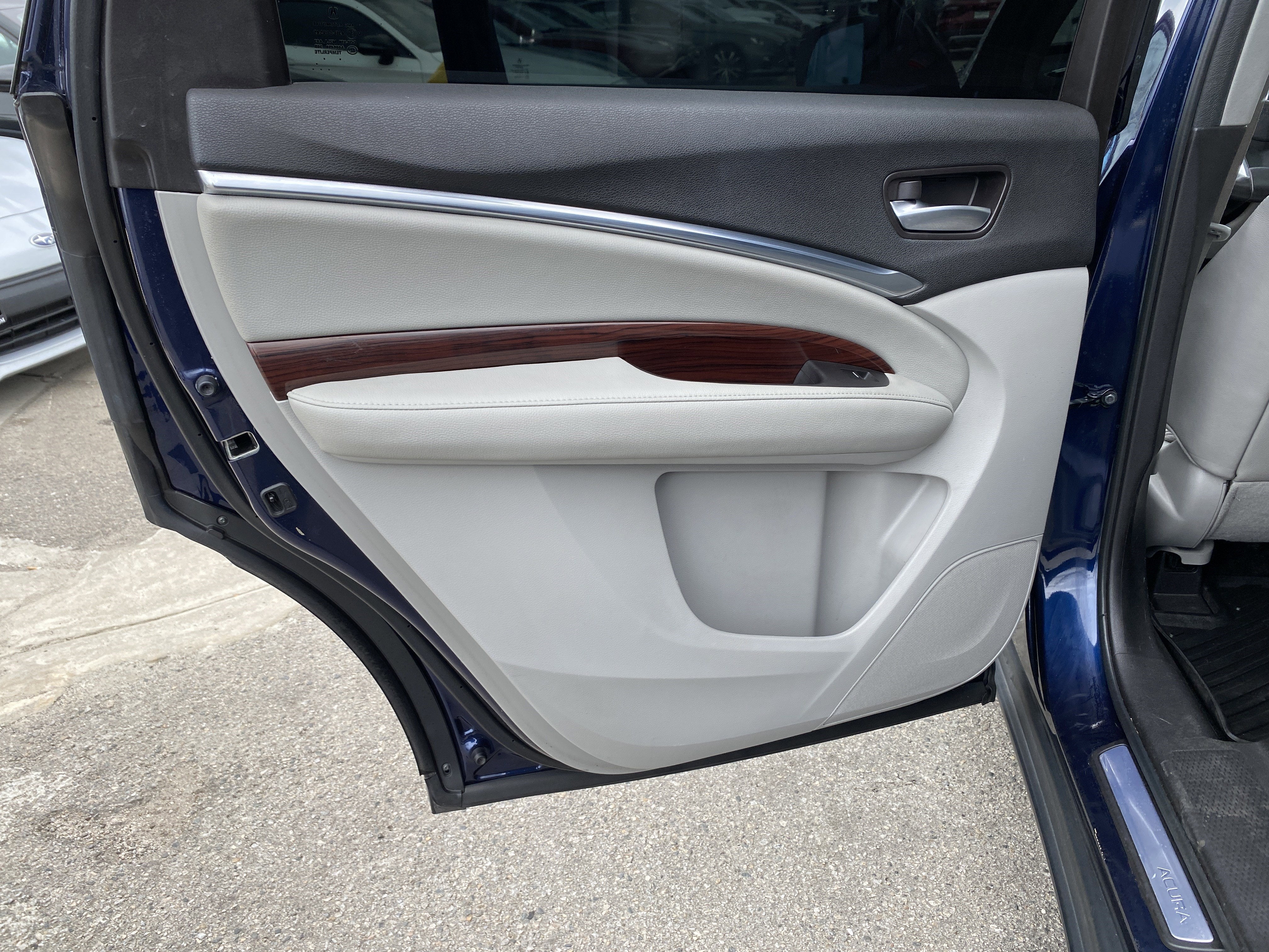 2016 Acura MDX w/Tech
