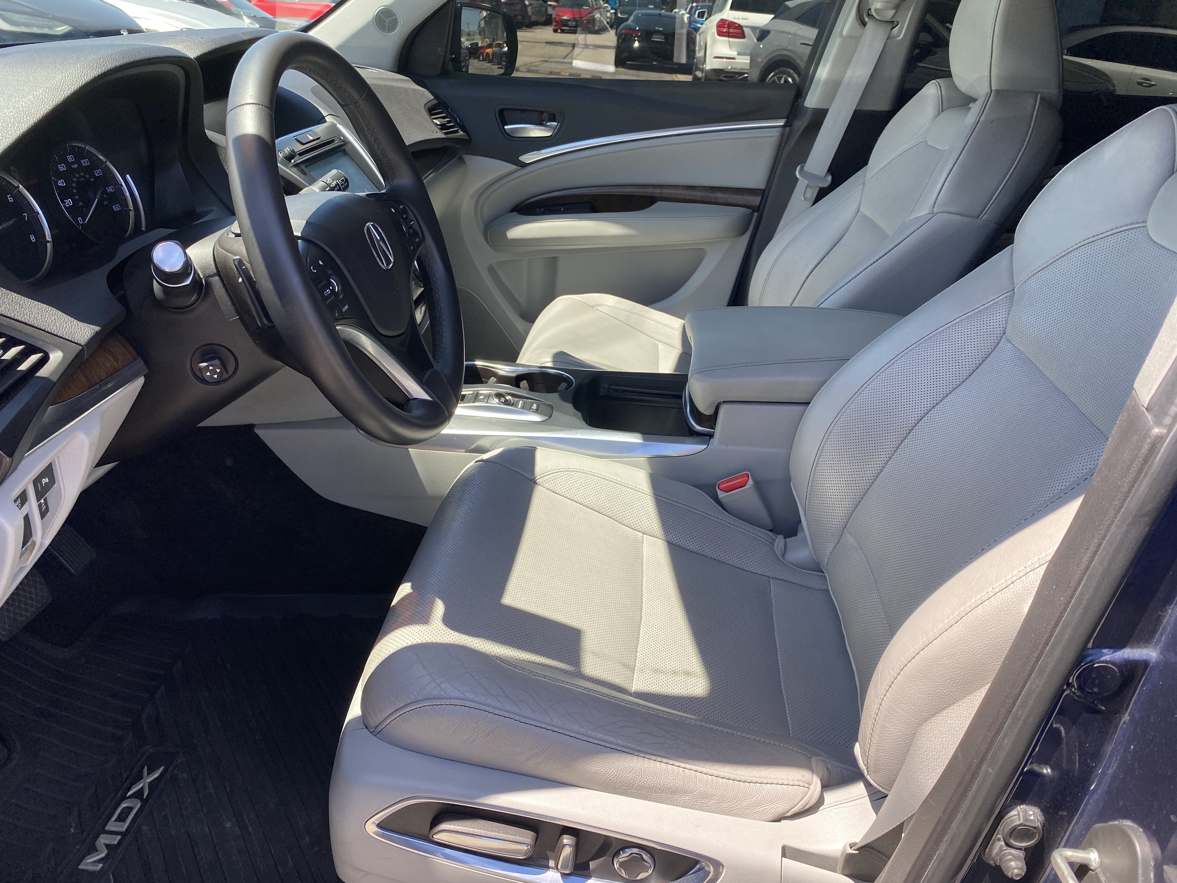 2019 Acura MDX w/Technology/Entertainment Pkg