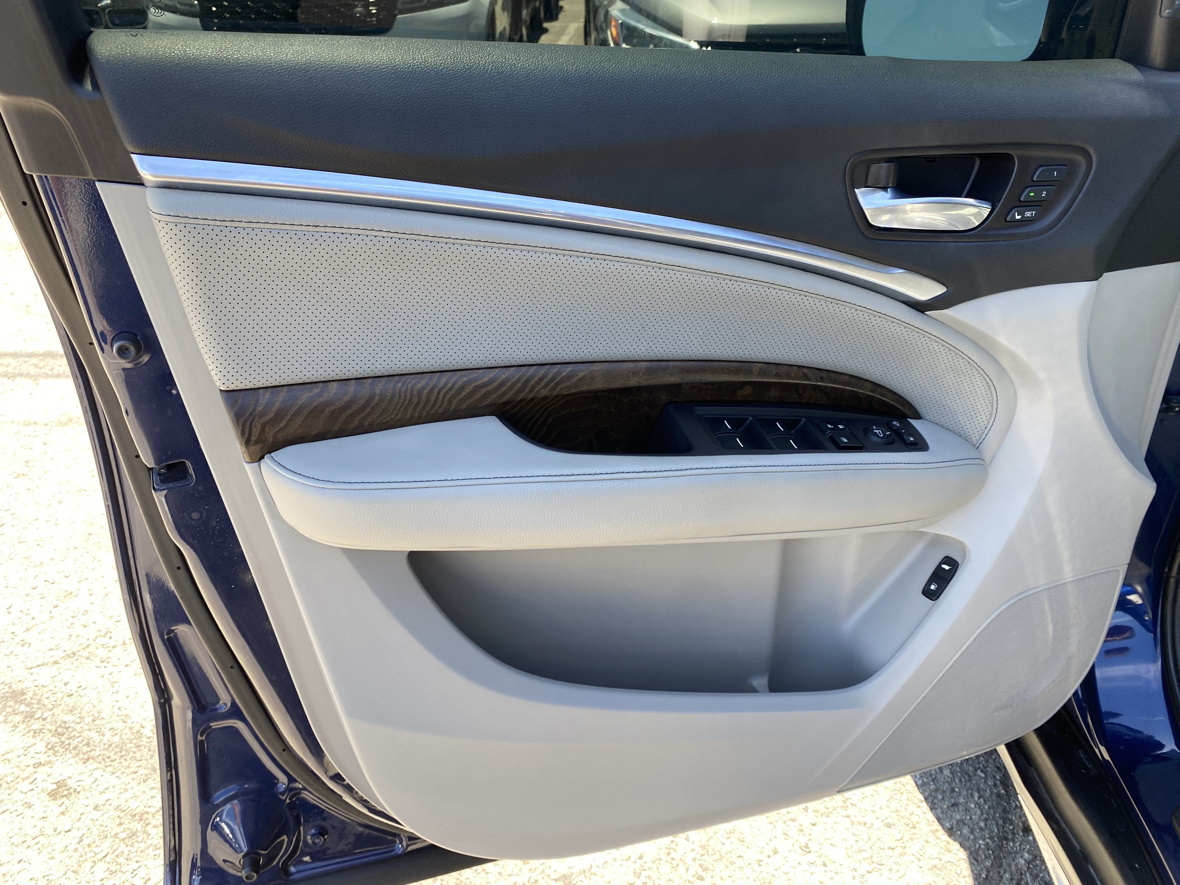 2019 Acura MDX w/Technology/Entertainment Pkg