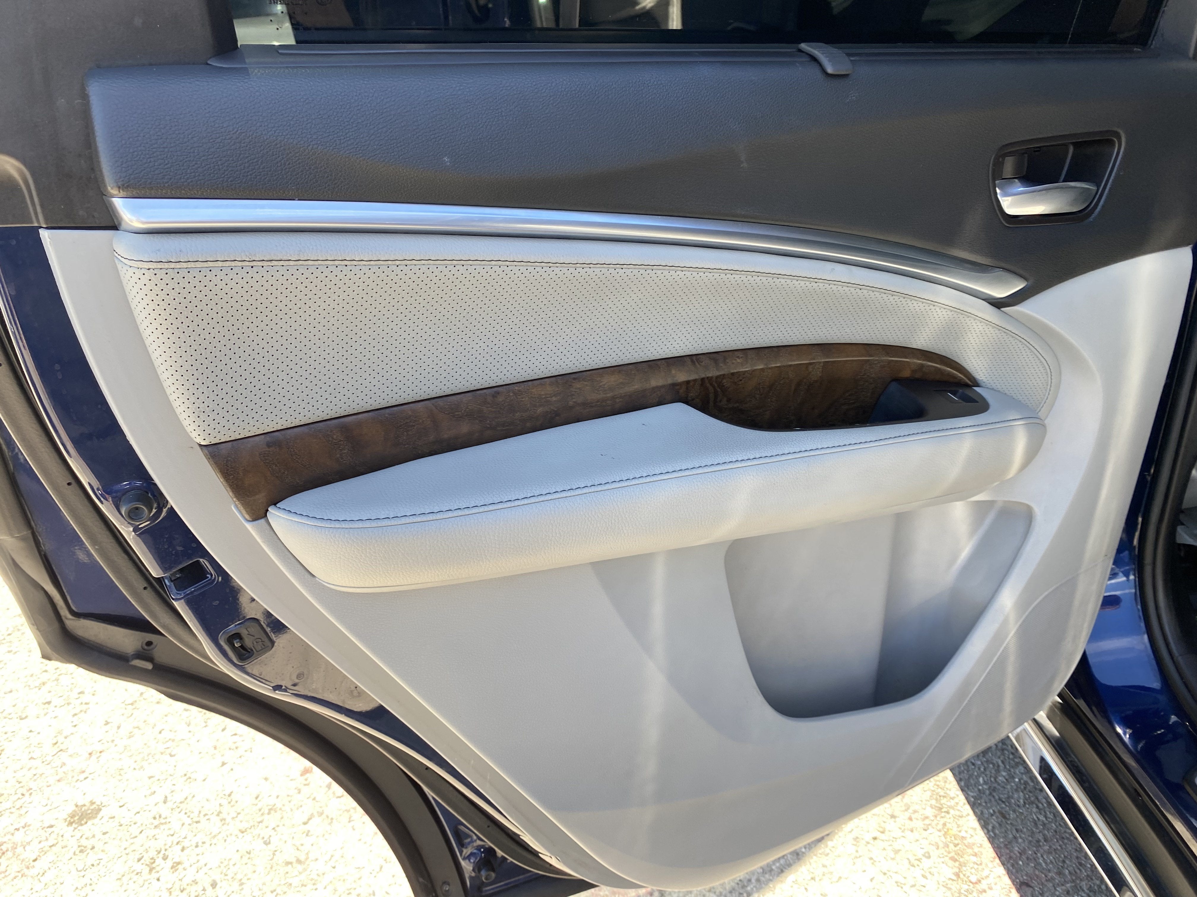 2019 Acura MDX w/Technology/Entertainment Pkg