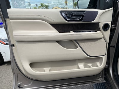 2019 Lincoln Navigator Select