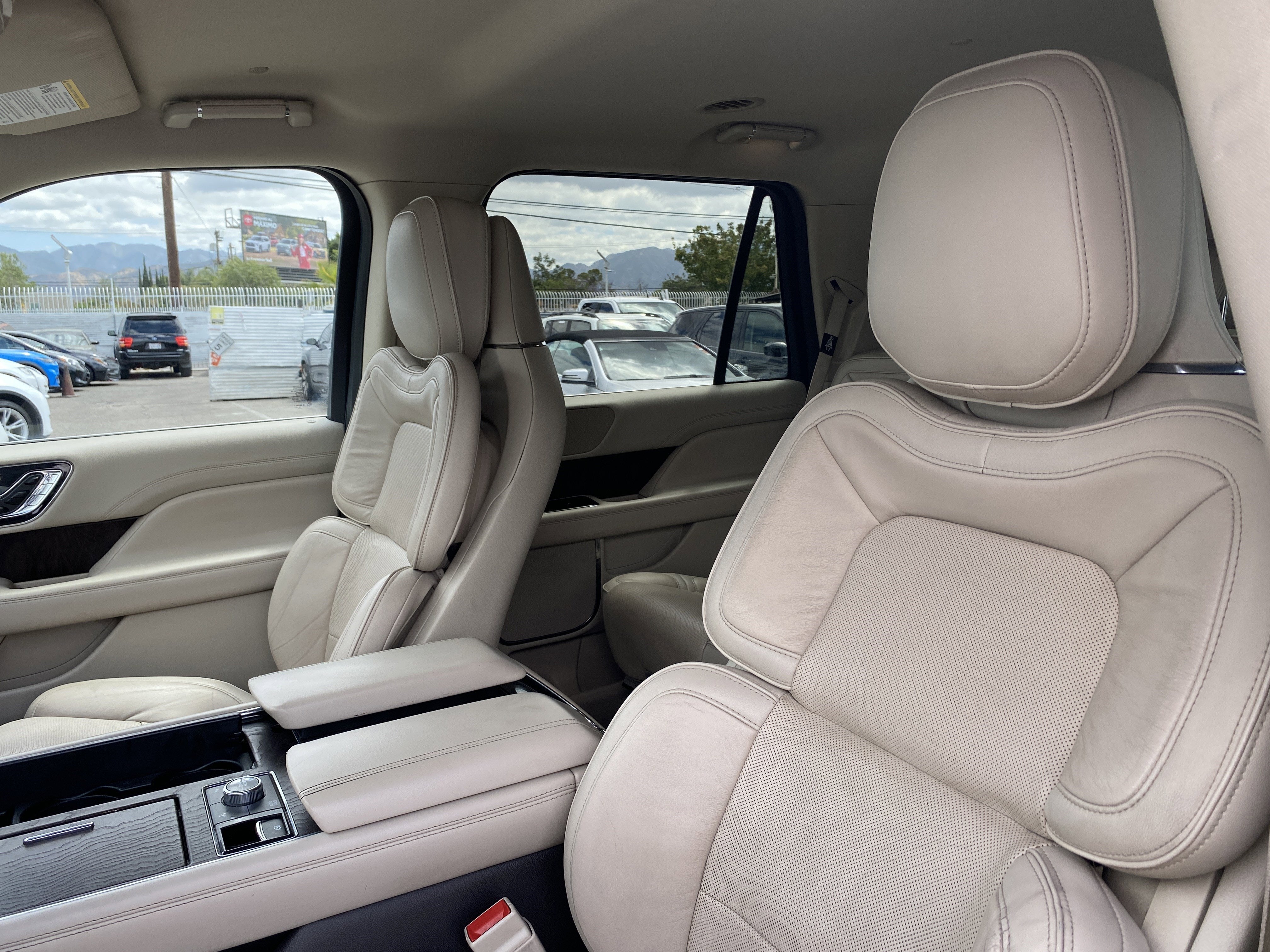 2019 Lincoln Navigator Select