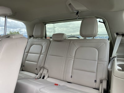 2019 Lincoln Navigator Select