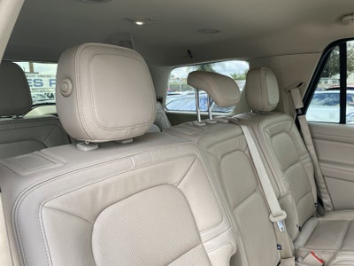 2019 Lincoln Navigator Select