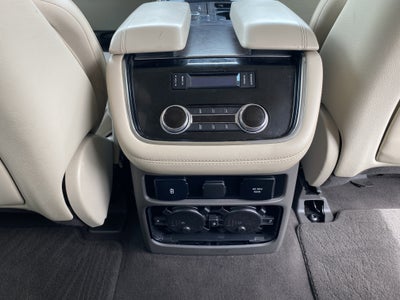 2019 Lincoln Navigator Select