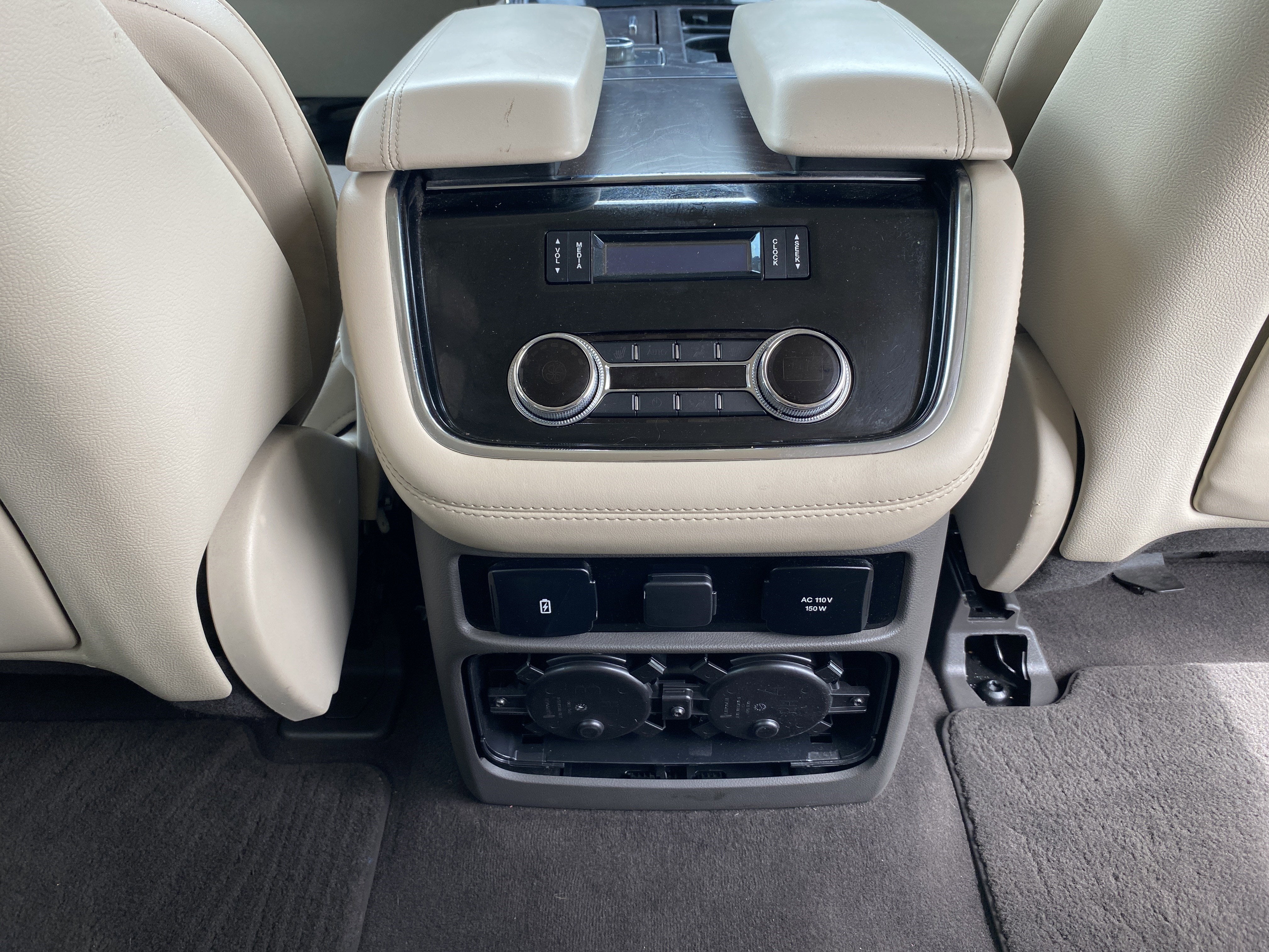 2019 Lincoln Navigator Select