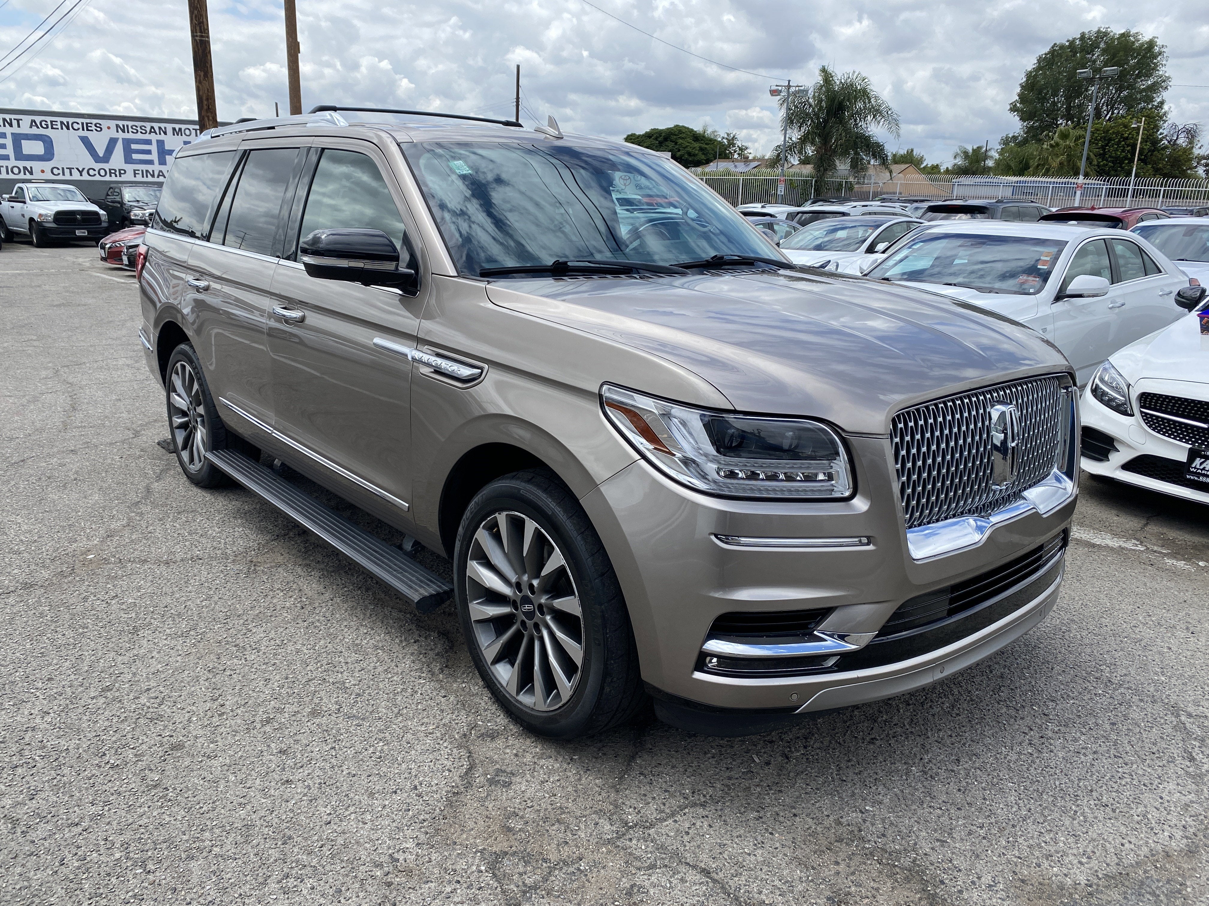 2019 Lincoln Navigator Select