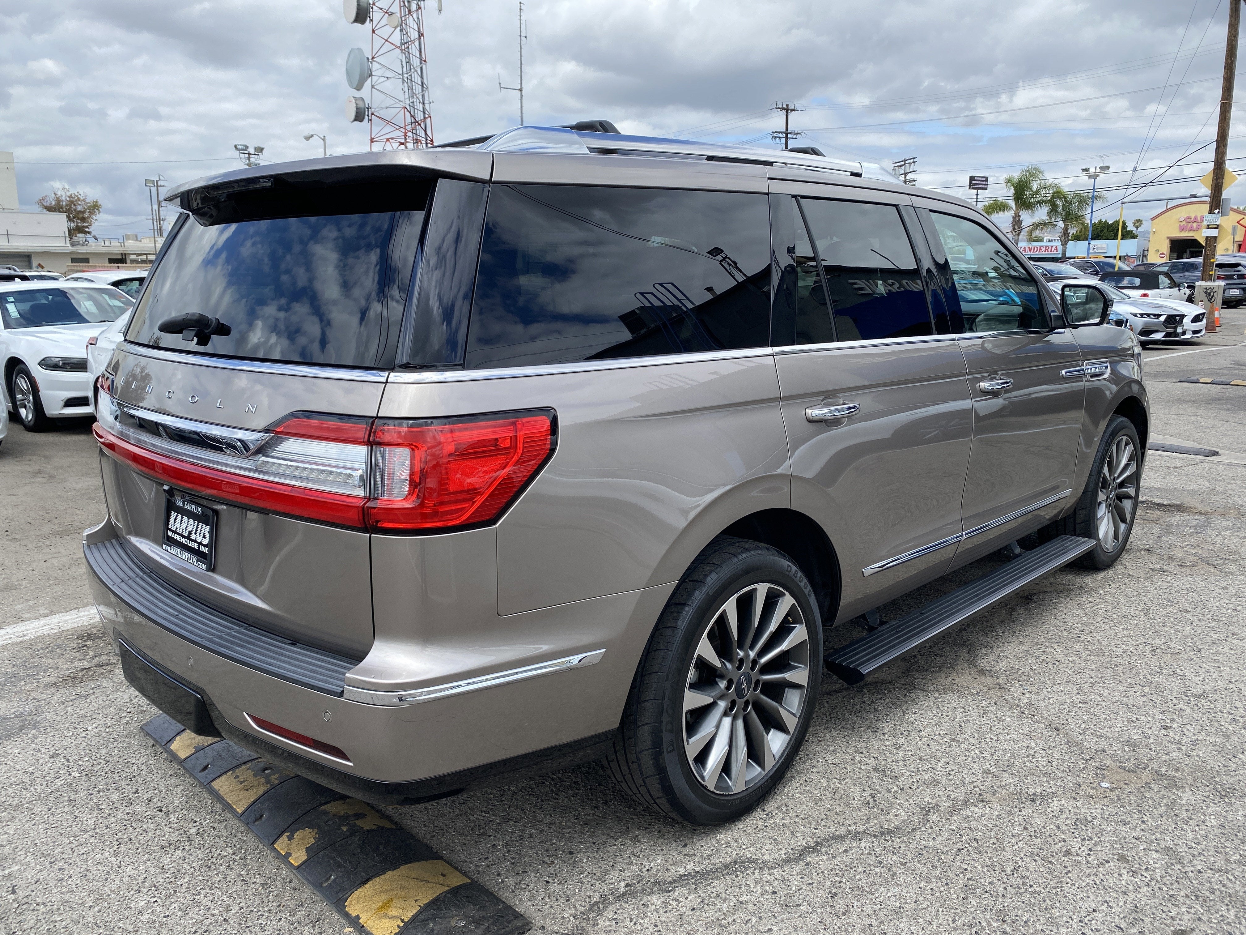 2019 Lincoln Navigator Select
