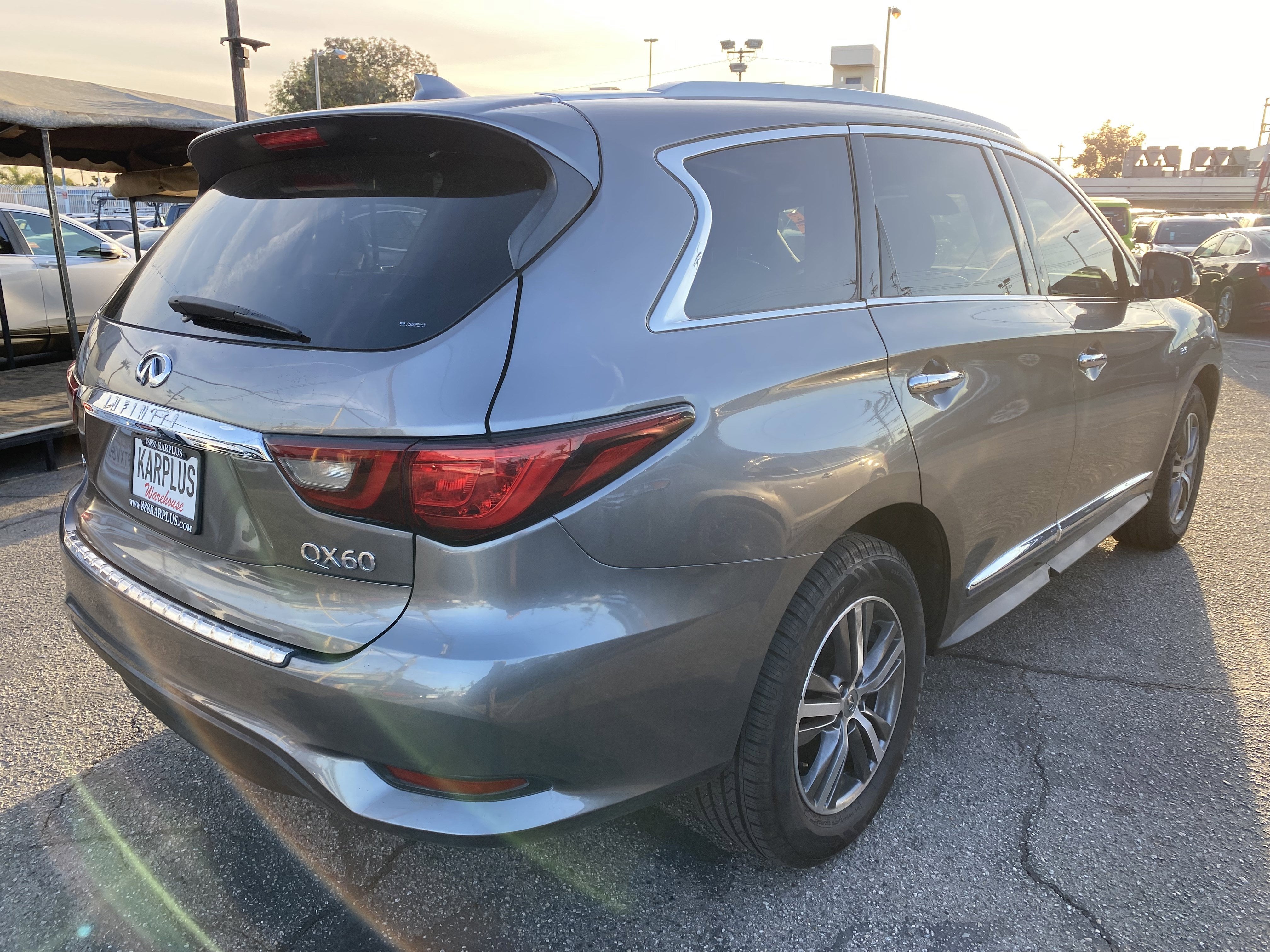 2020 INFINITI QX60 LUXE