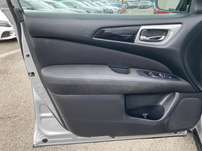 2017 Nissan Pathfinder FWD S