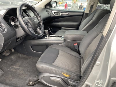 2017 Nissan Pathfinder FWD S