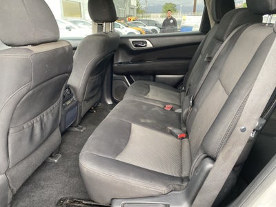 2017 Nissan Pathfinder FWD S