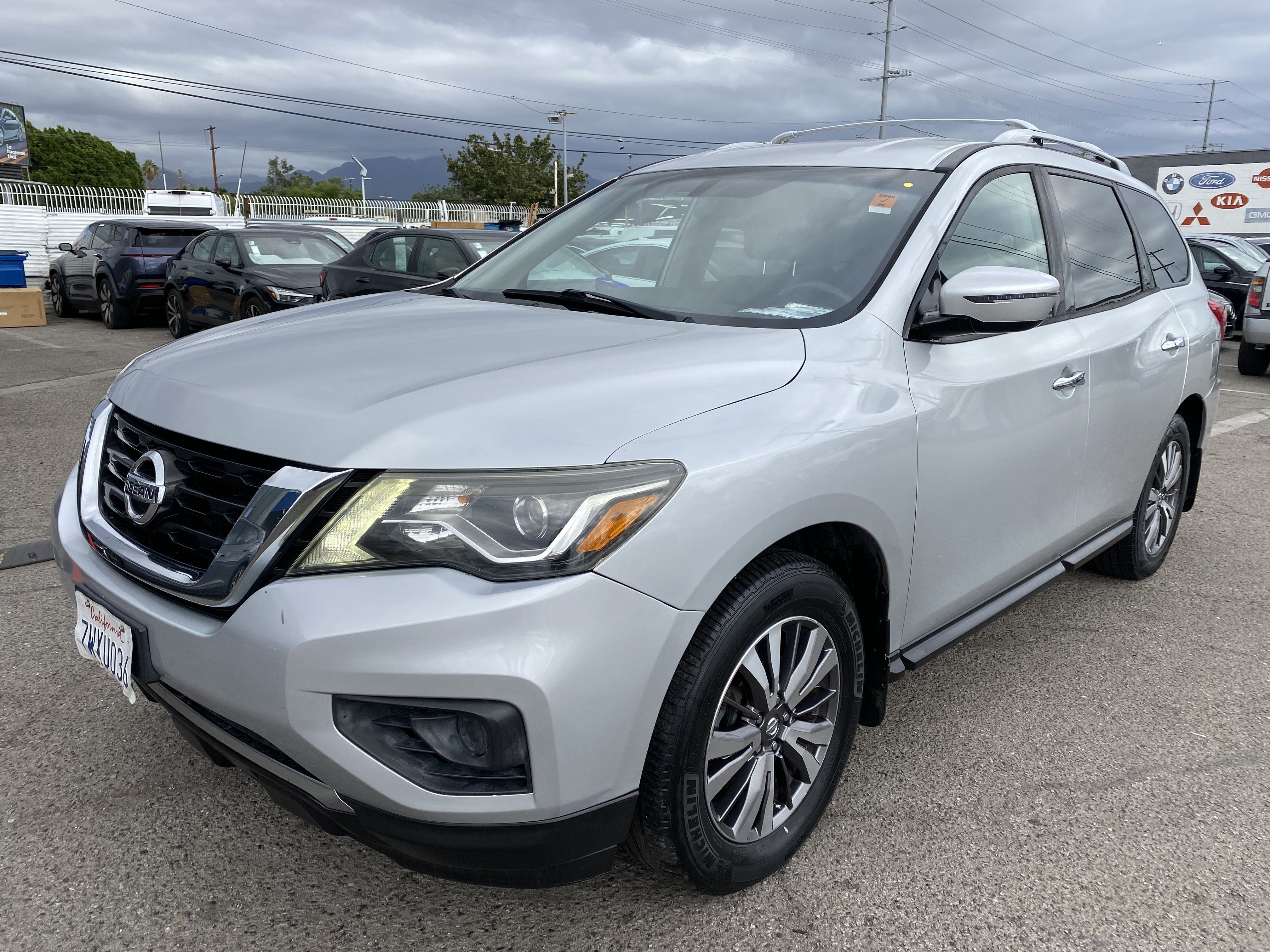 2017 Nissan Pathfinder FWD S