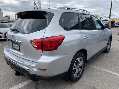 2017 Nissan Pathfinder FWD S