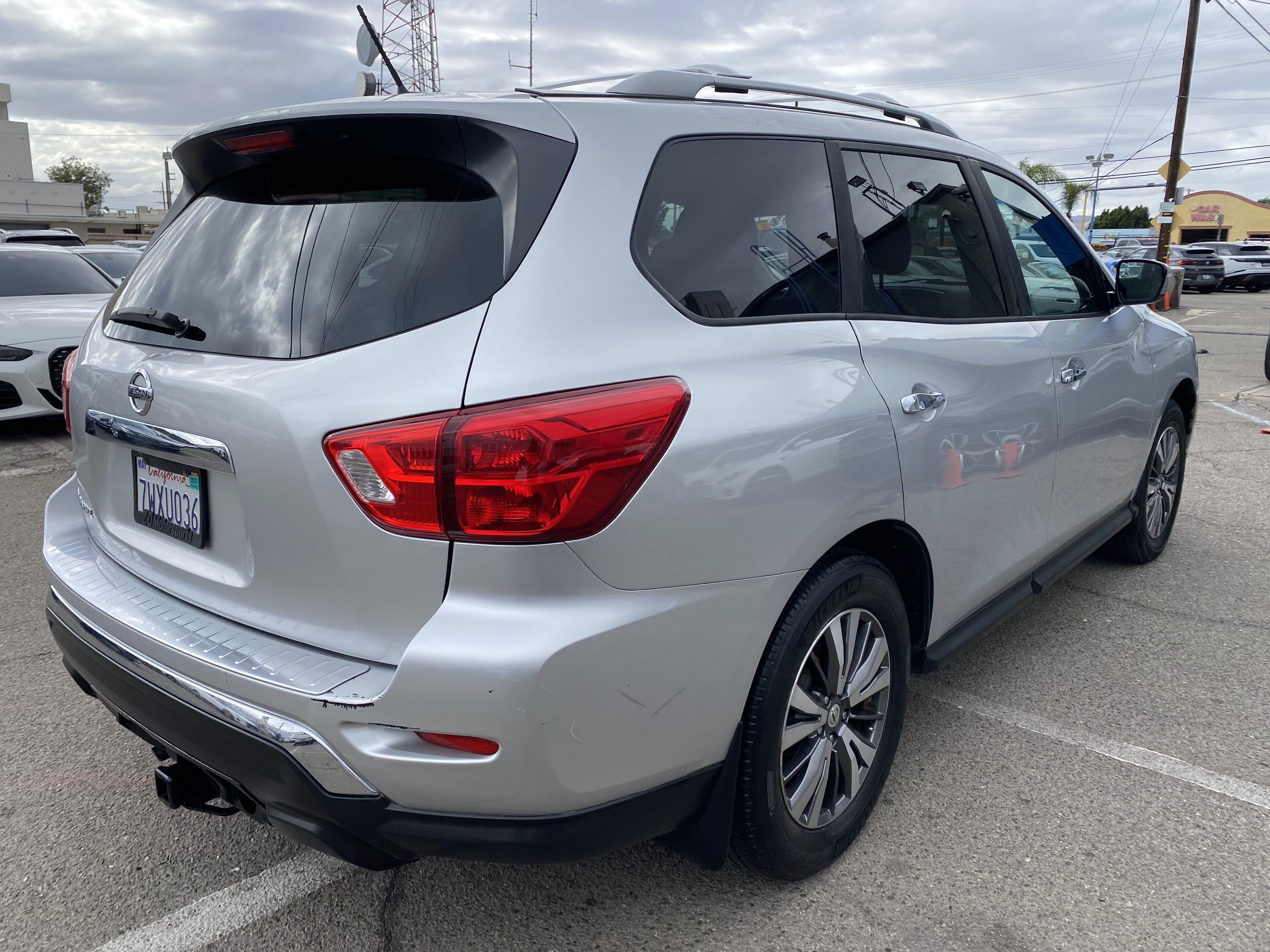 2017 Nissan Pathfinder FWD S