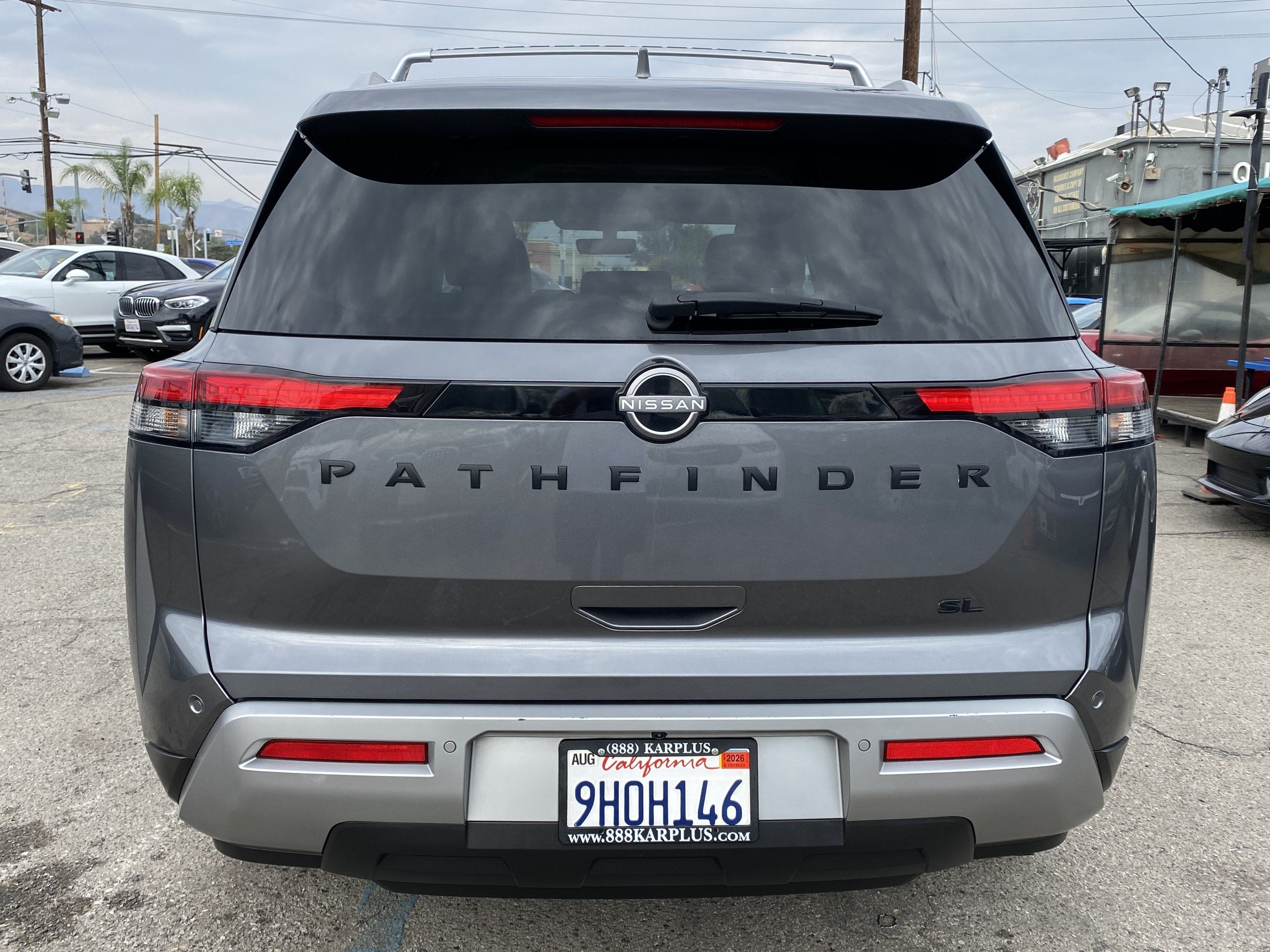 2023 Nissan Pathfinder SL 2WD