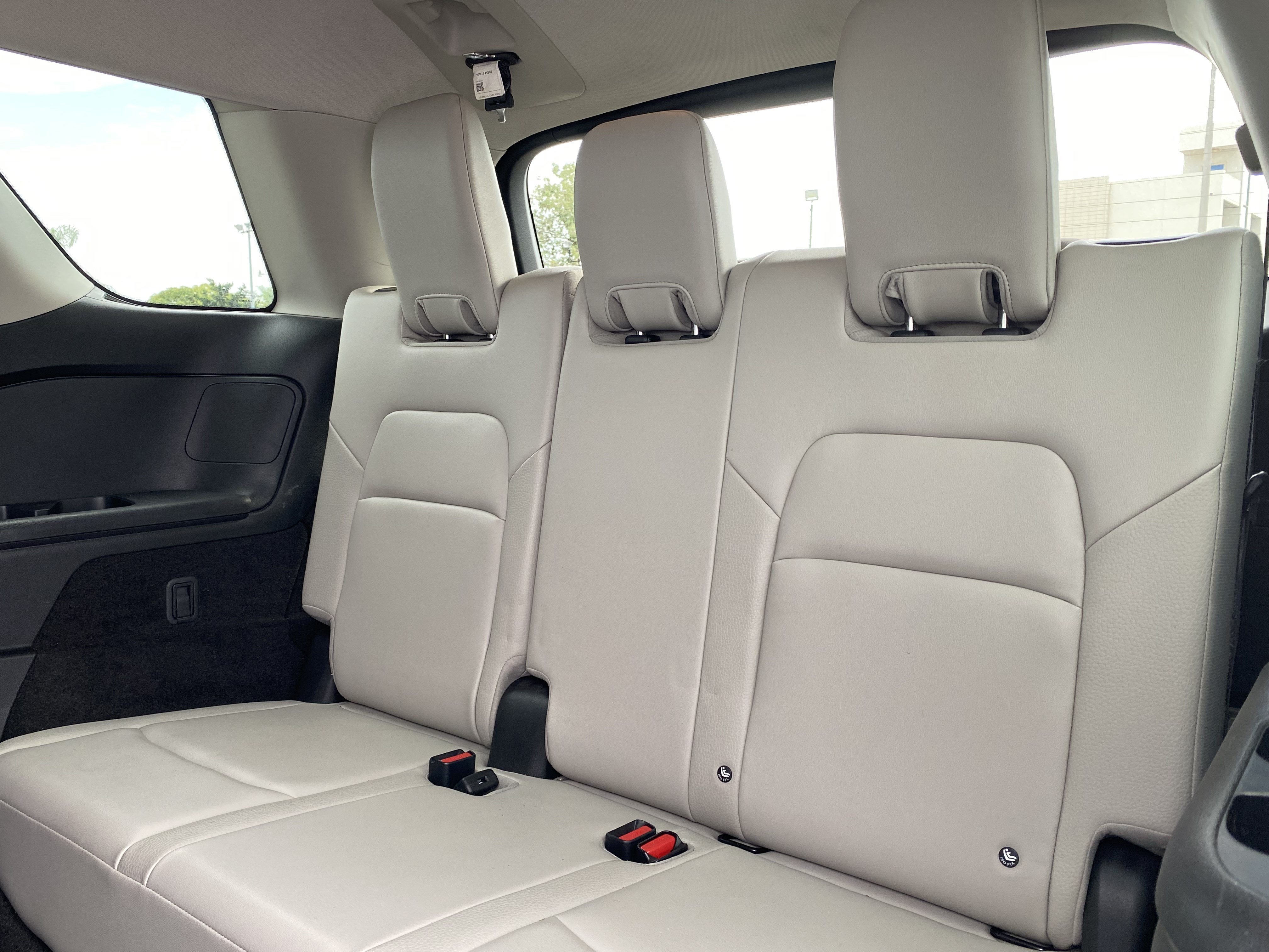 2023 Nissan Pathfinder SL 2WD