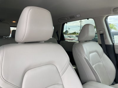 2023 Nissan Pathfinder SL 2WD