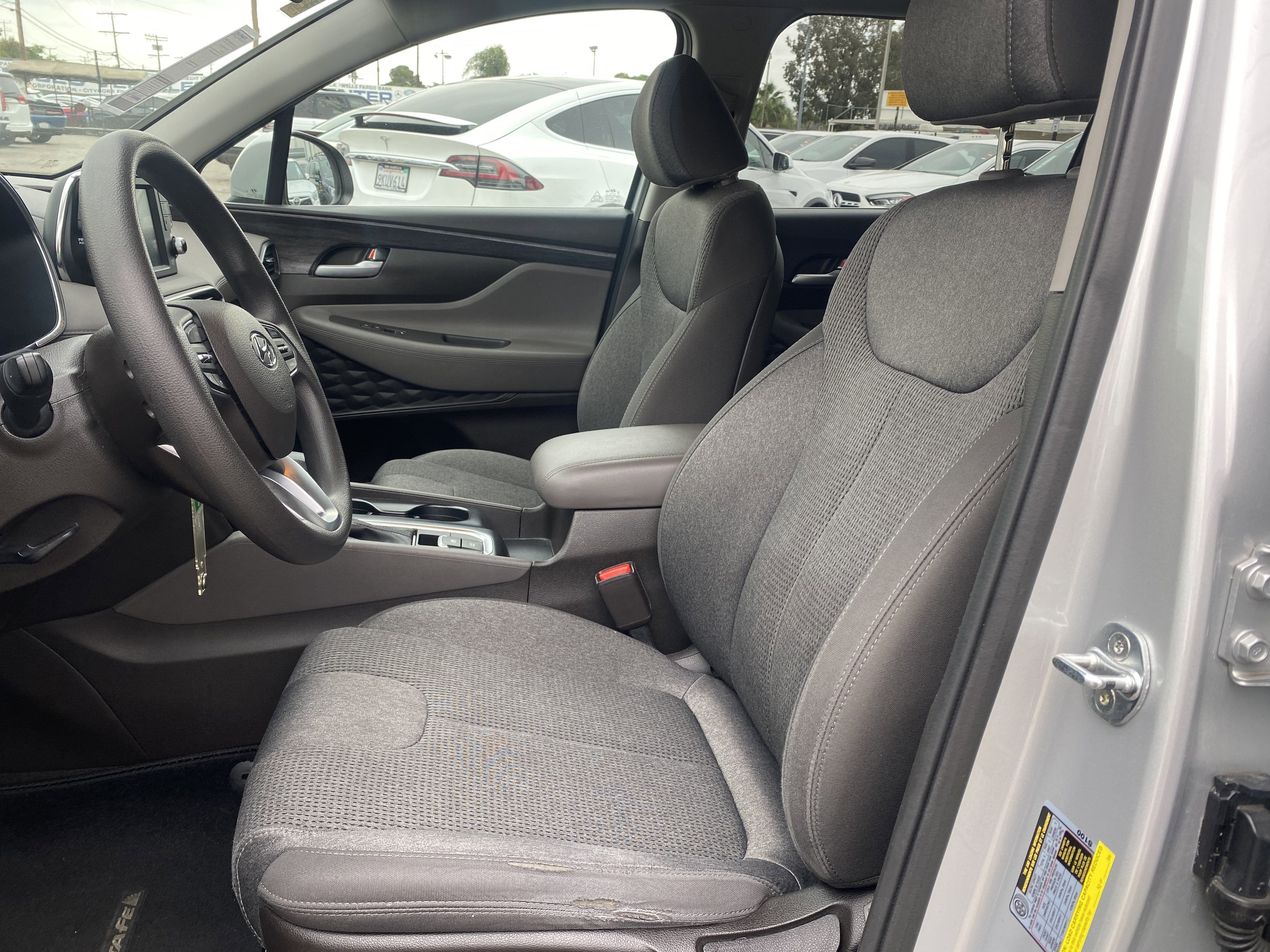 2019 Hyundai Santa Fe SE