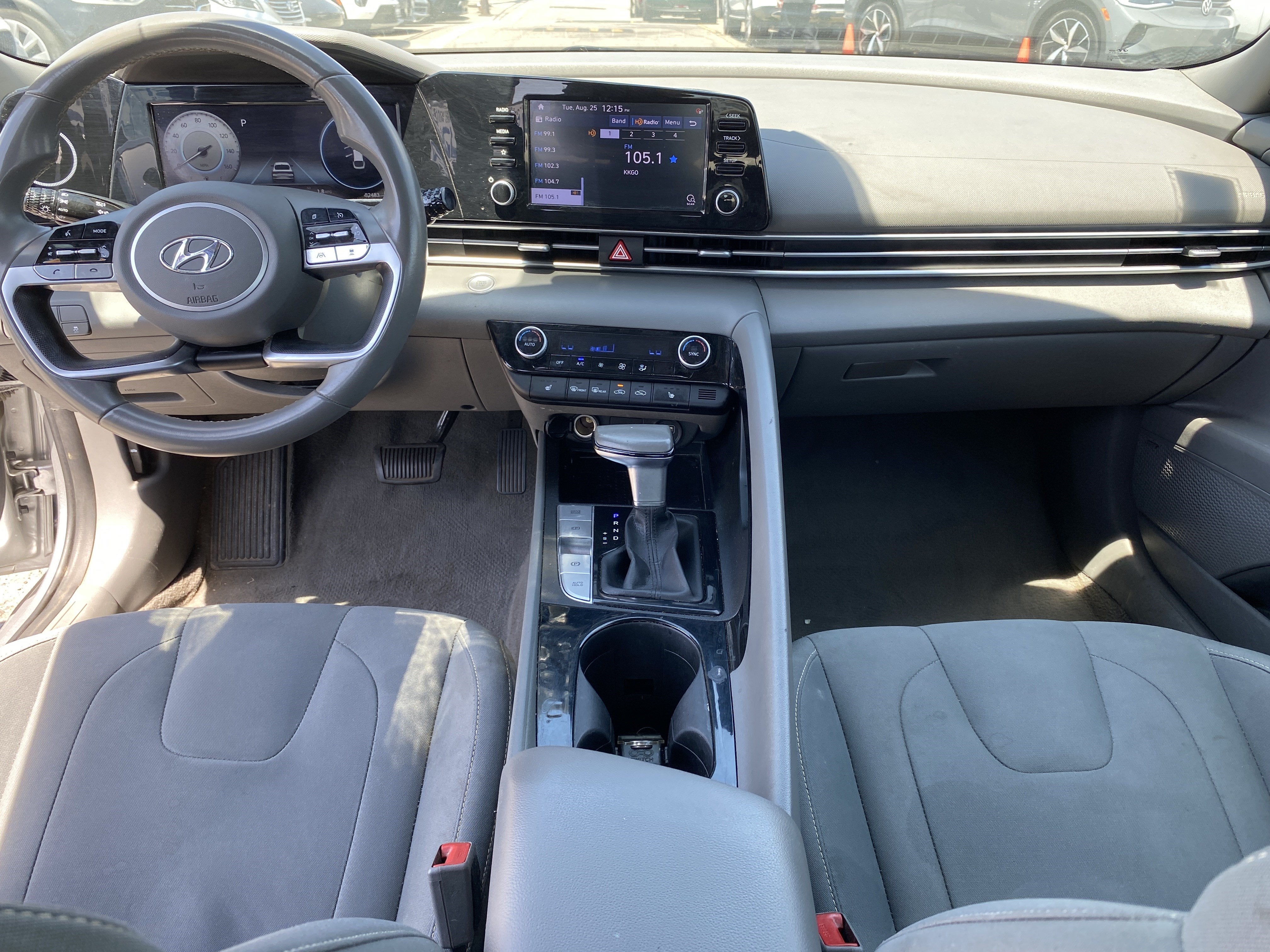 2022 Hyundai Elantra SEL