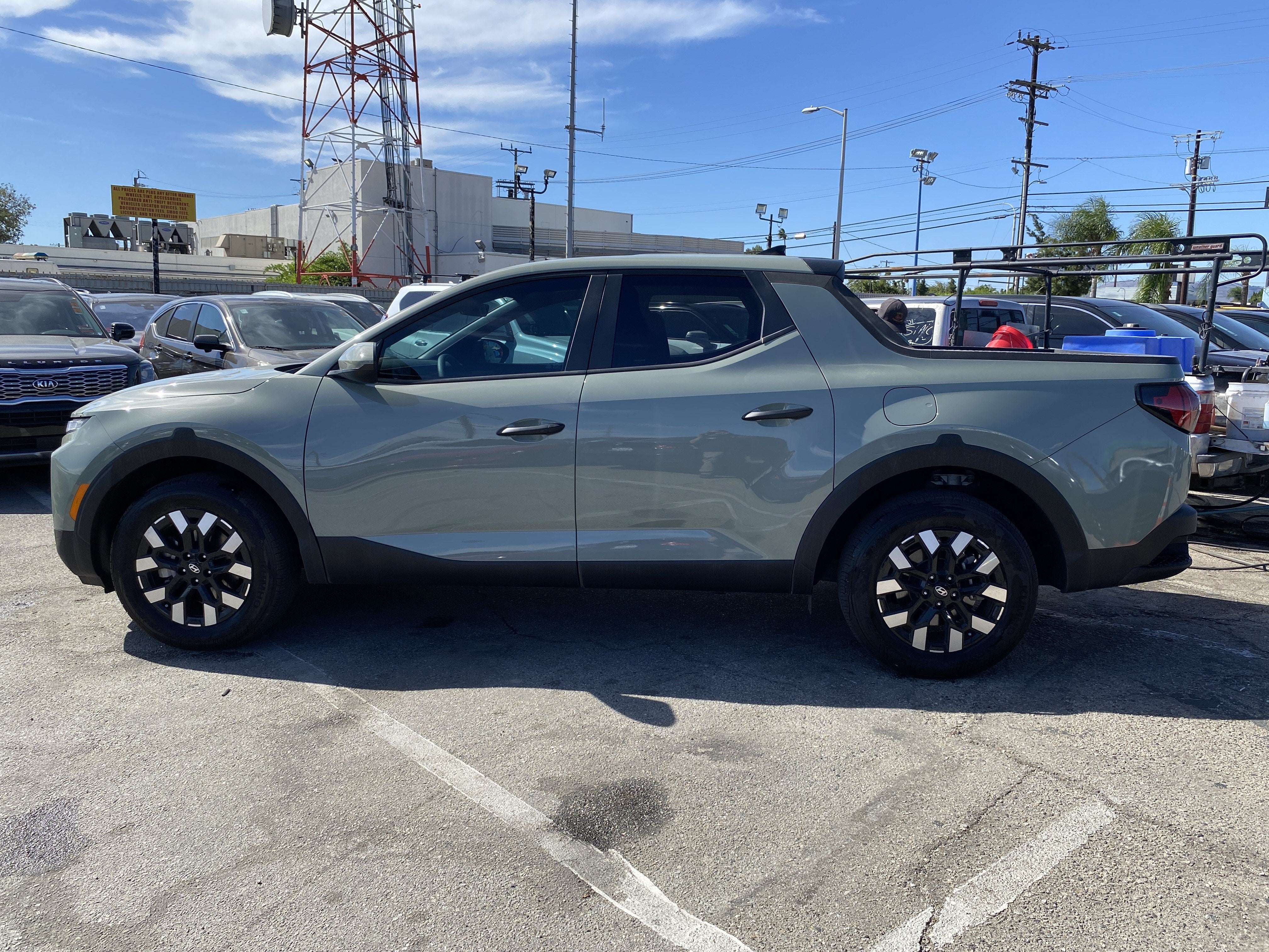 2026 Hyundai Santa Cruz SE FWD