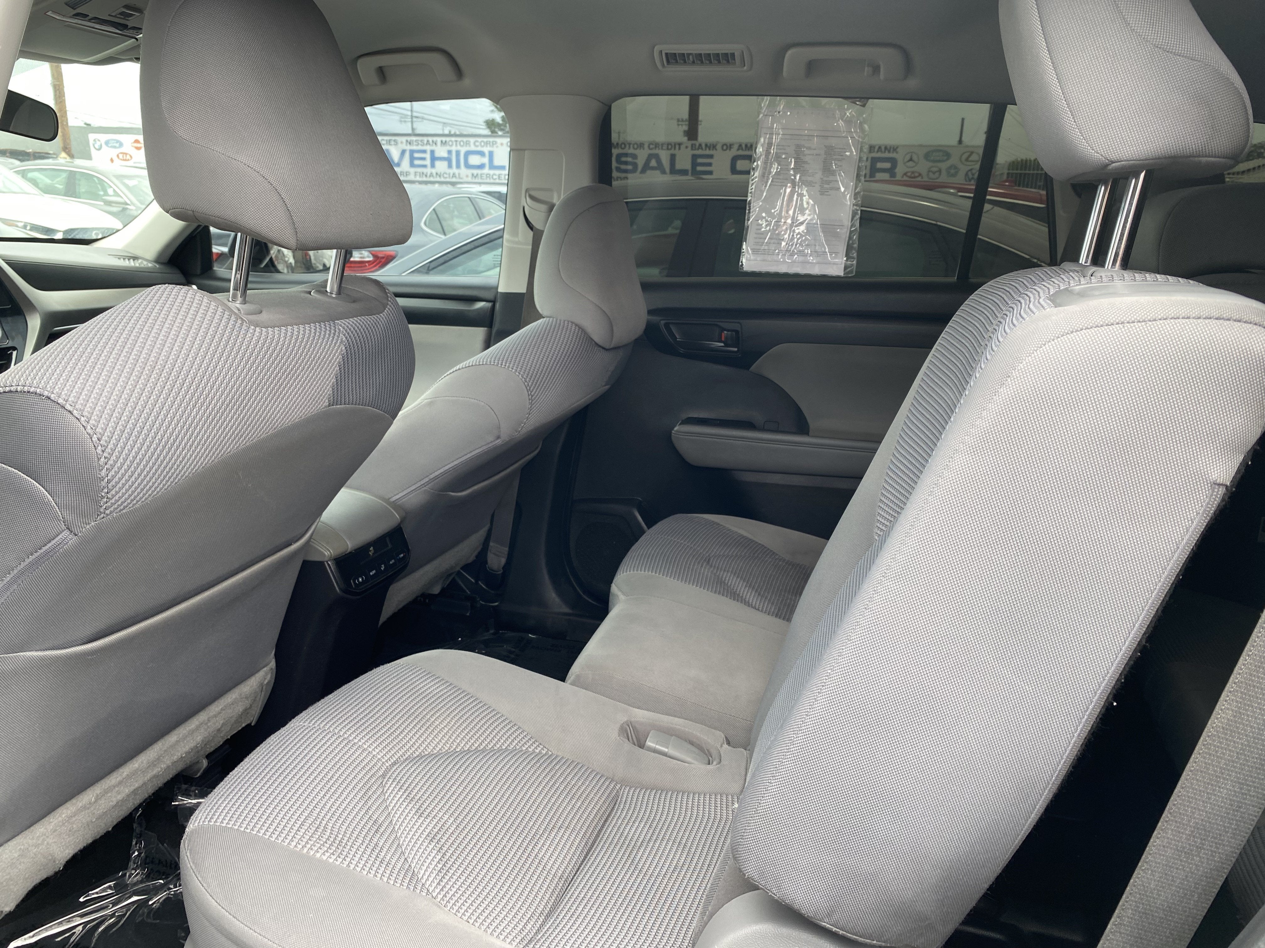 2020 Toyota Highlander L