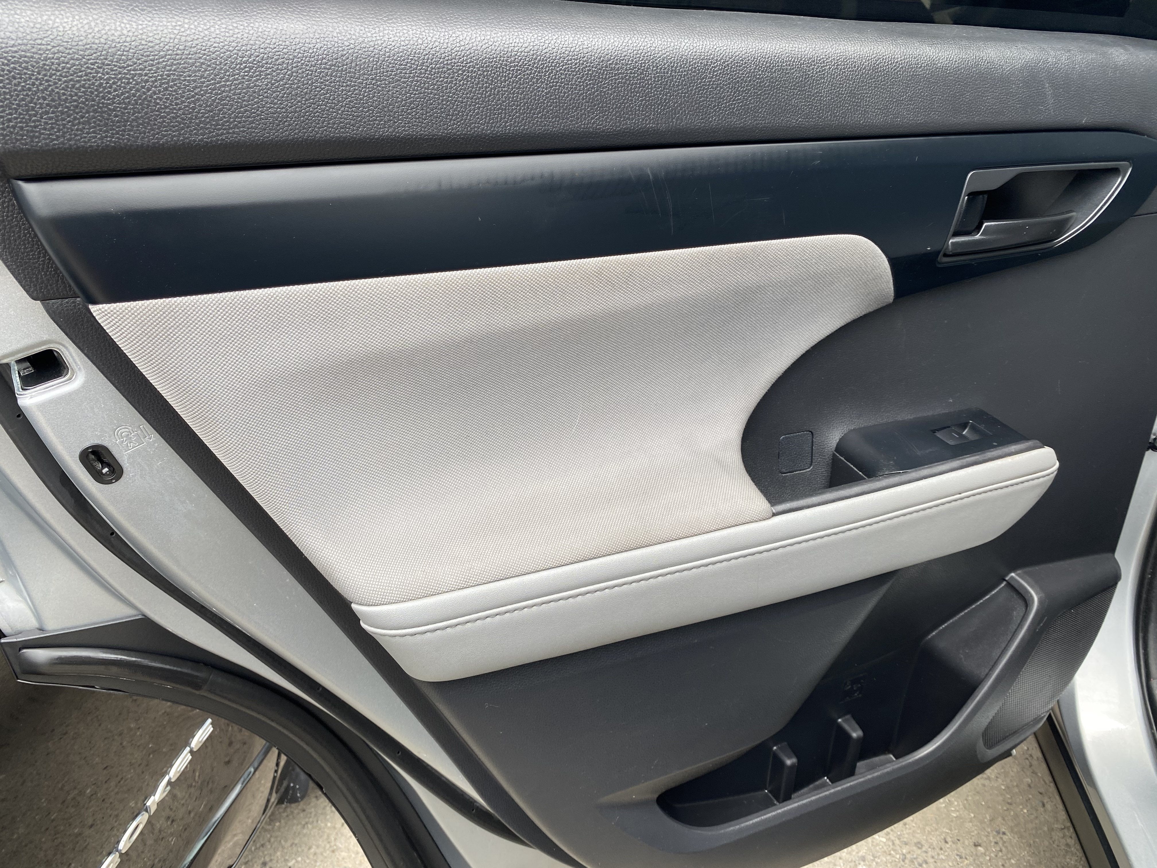 2020 Toyota Highlander L