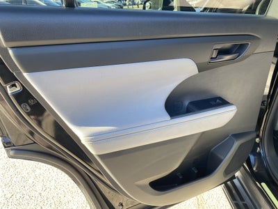 2020 Toyota Highlander L