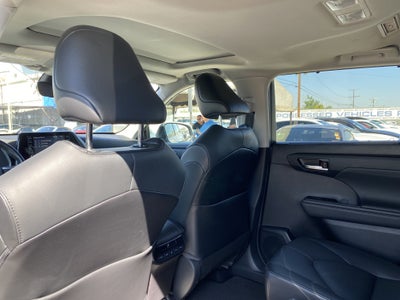 2021 Toyota Highlander Hybrid XLE