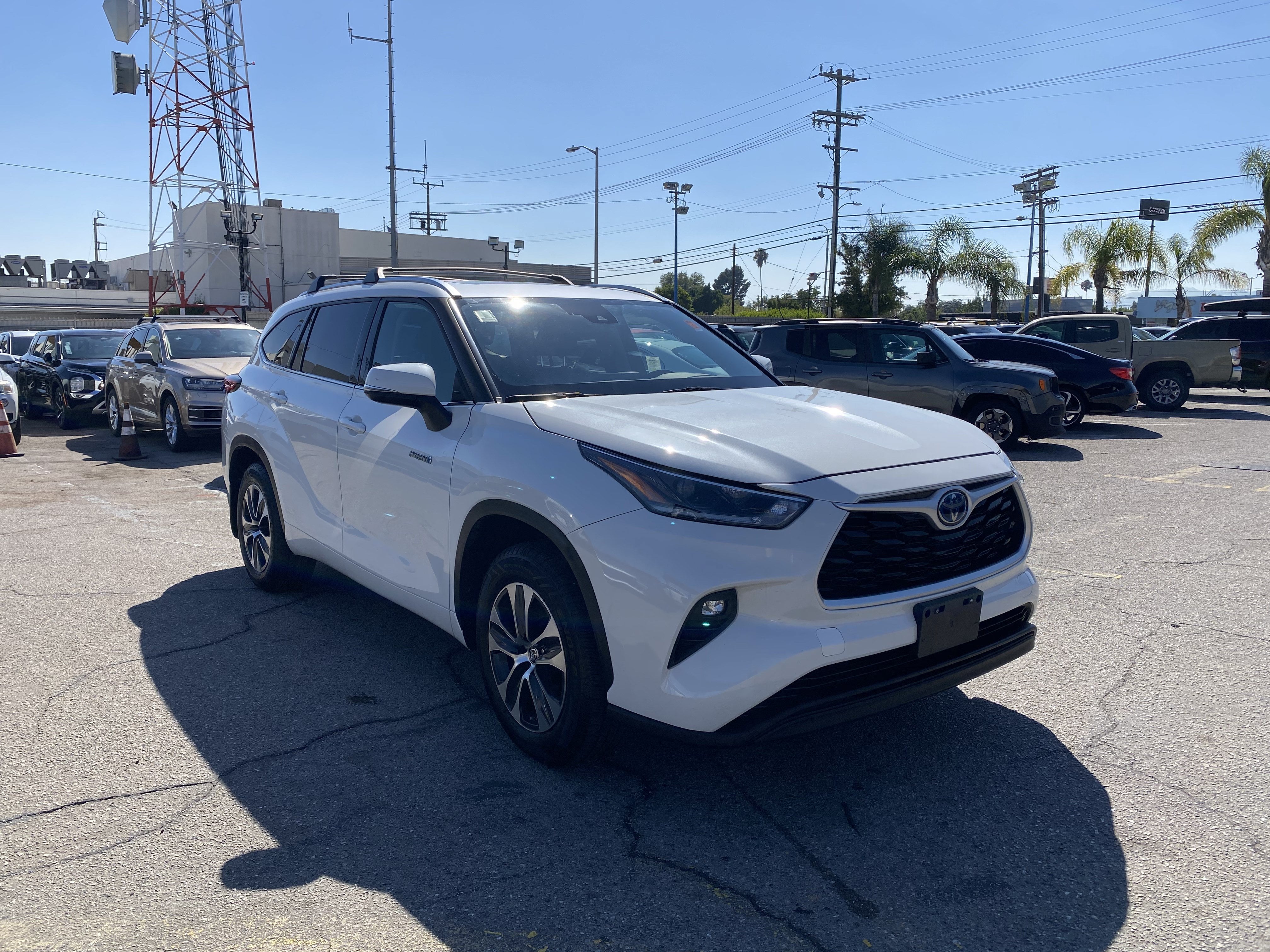 2021 Toyota Highlander Hybrid XLE