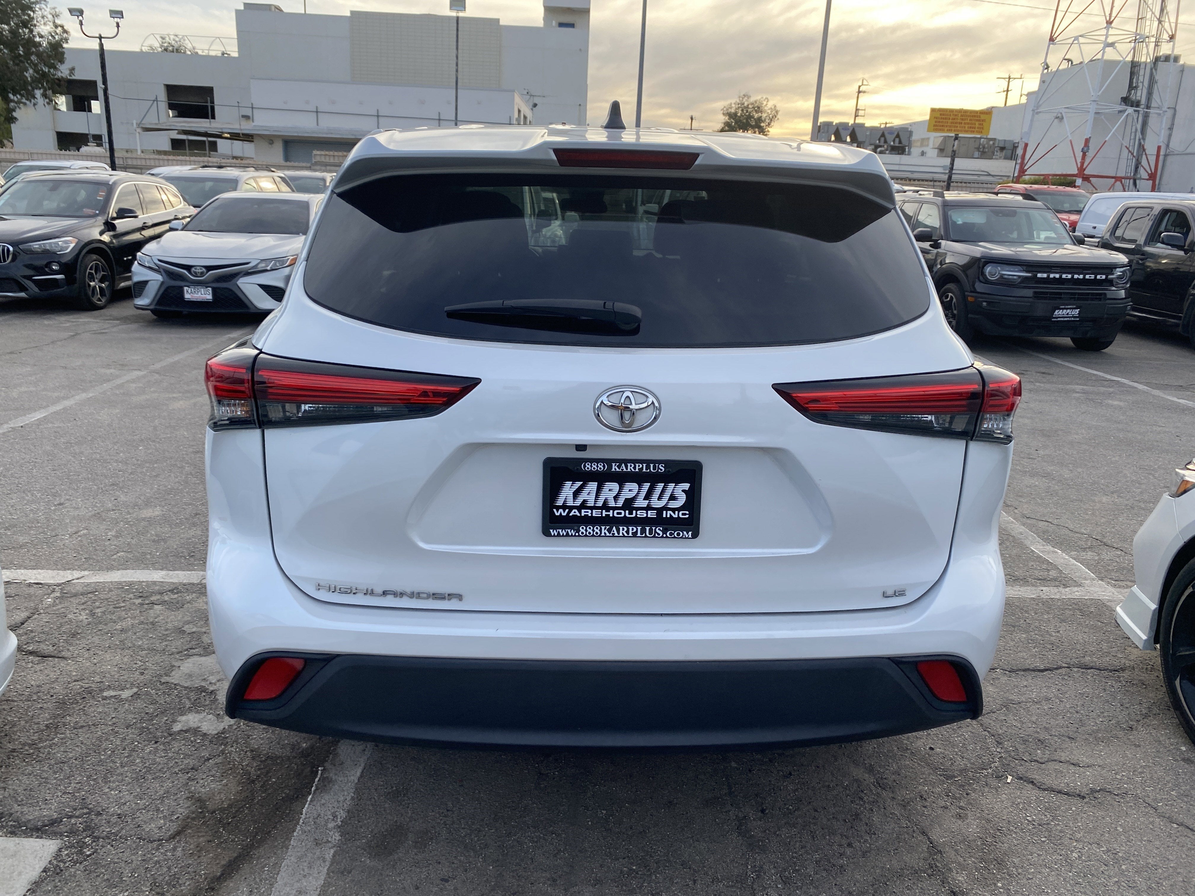 2023 Toyota Highlander LE