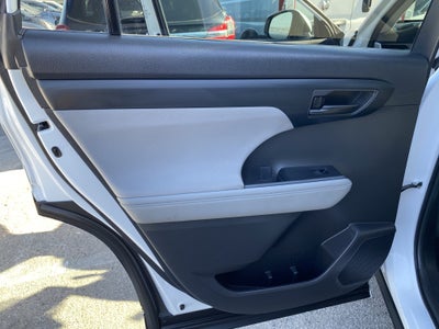 2023 Toyota Highlander L FWD