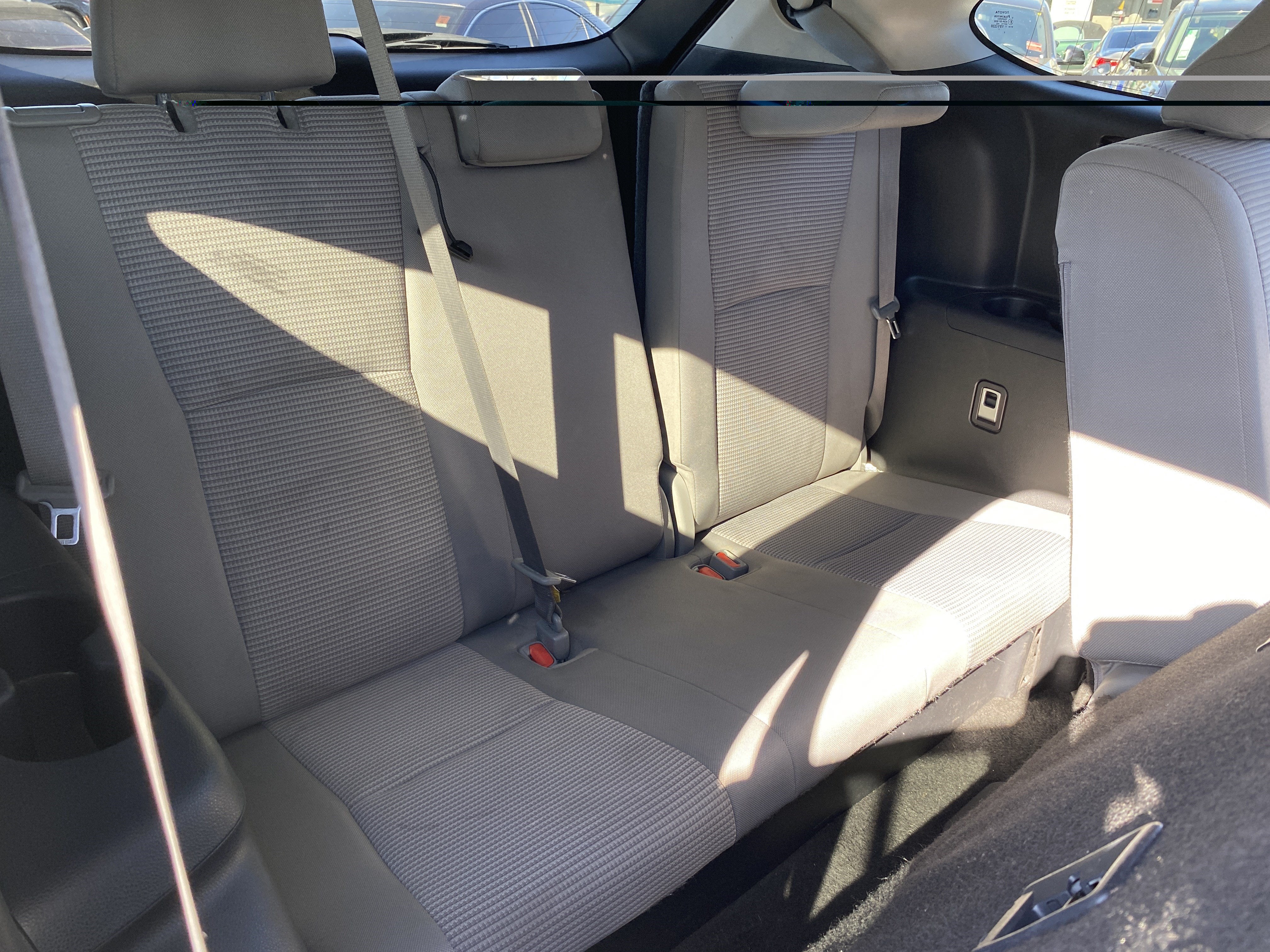 2023 Toyota Highlander L FWD