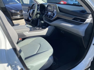 2023 Toyota Highlander L FWD