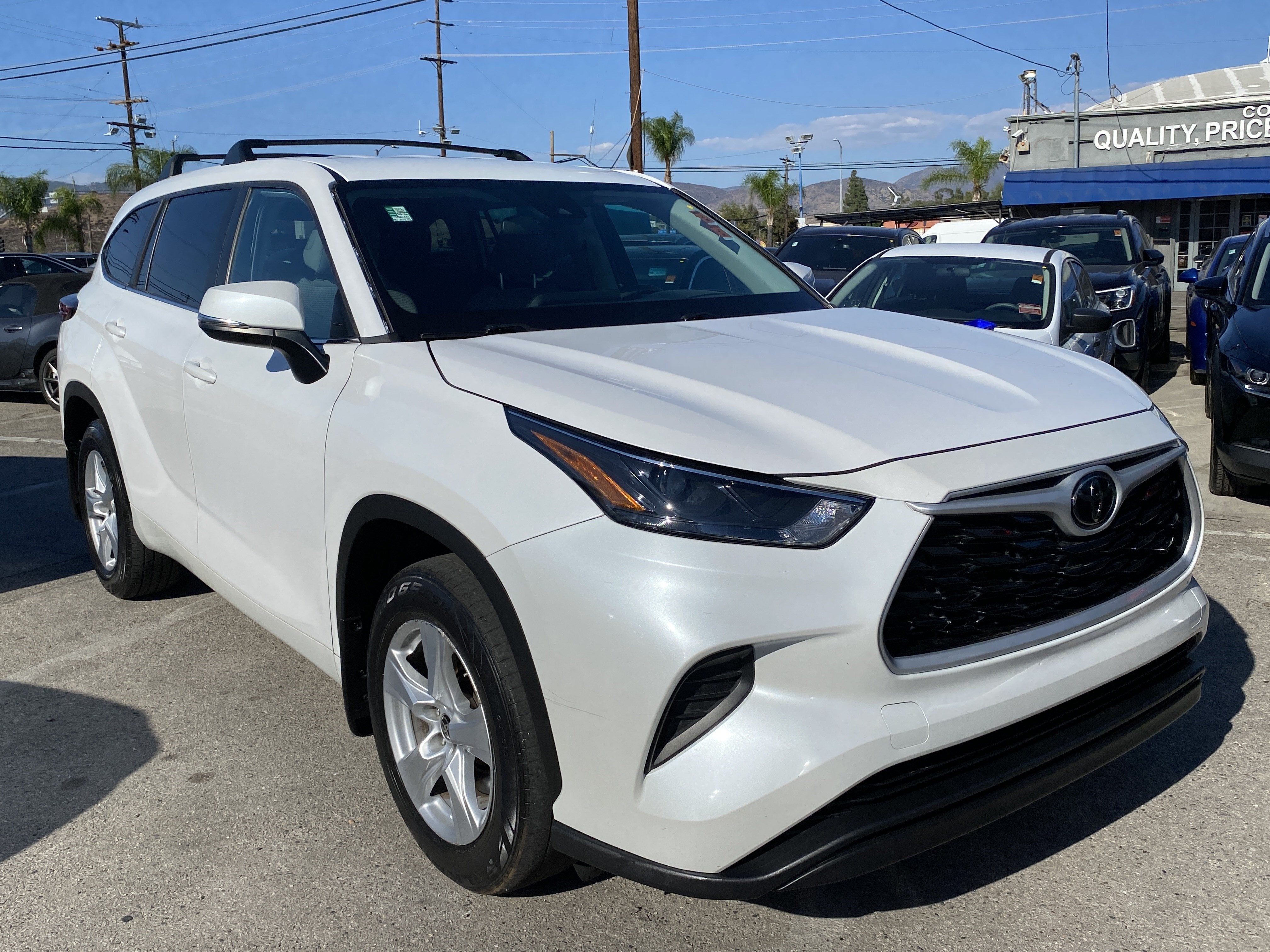 2023 Toyota Highlander L FWD