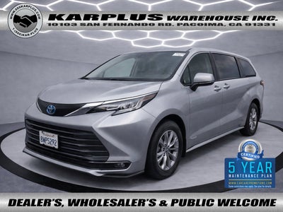 2021 Toyota Sienna LE