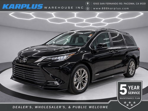 2021 Toyota Sienna LE FWD 8-PASSENGER