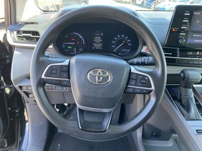 2021 Toyota Sienna LE FWD 8-PASSENGER