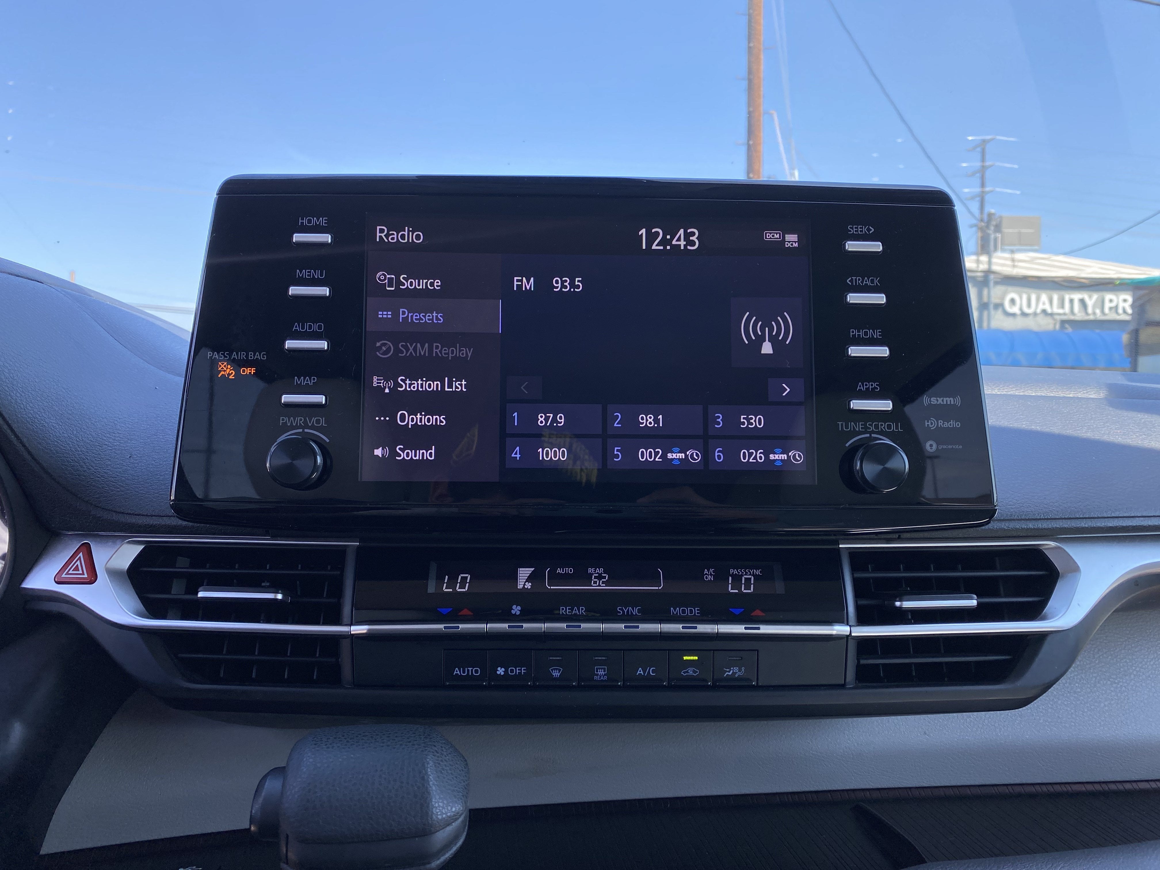 2021 Toyota Sienna LE FWD 8-PASSENGER