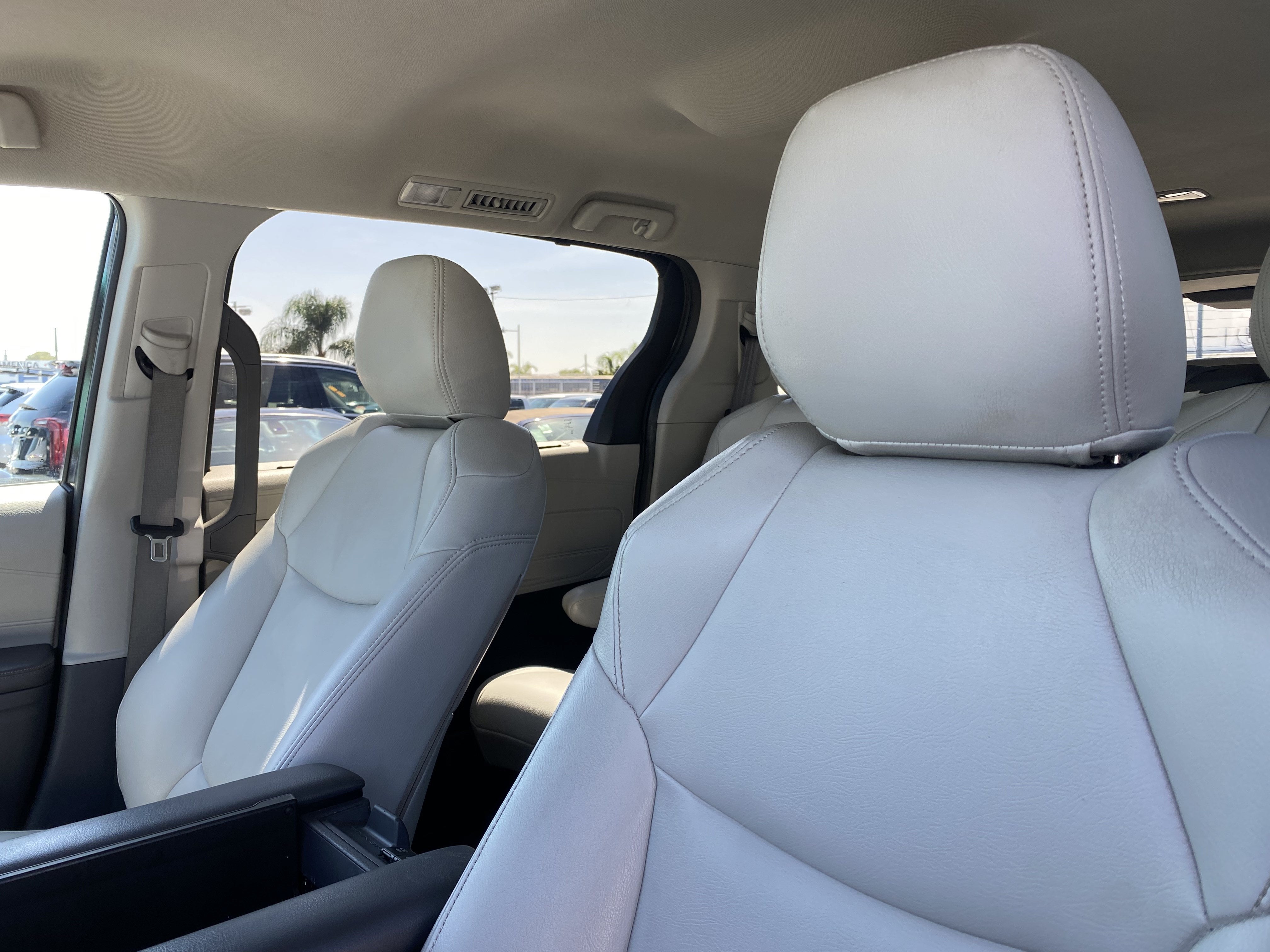 2021 Toyota Sienna LE FWD 8-PASSENGER